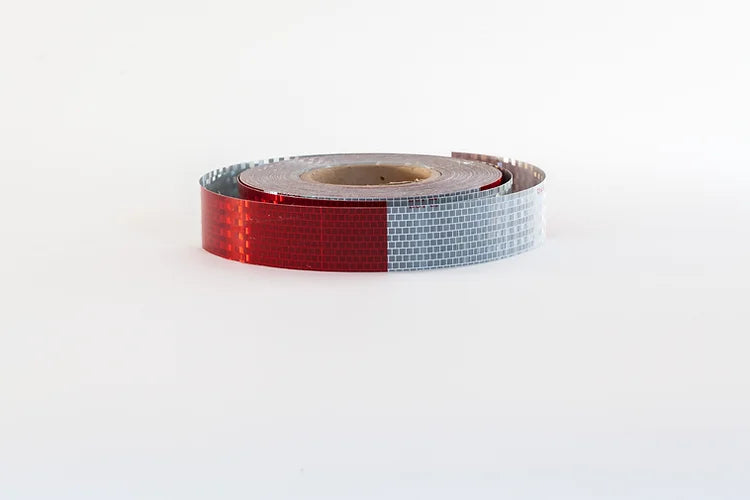 AVERY V-5720-10-XX RED/WHITE ( 10 years) DOT CONSPICUITY TAPE